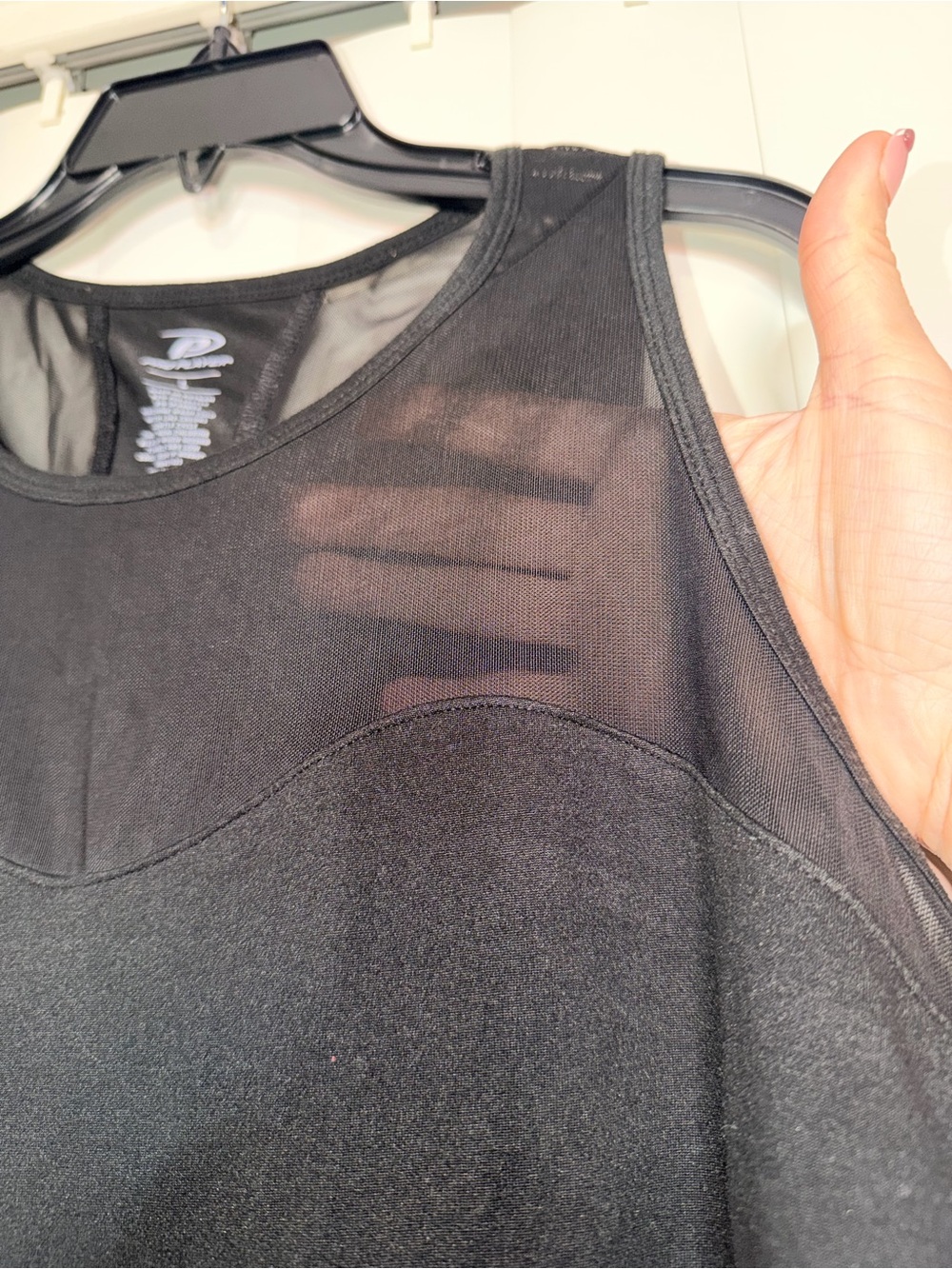 Pro Player Women's Athletic Tank Black Sleeveless Mesh Top Portion Sz L Gym - Picture 2 of 10